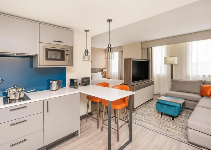 Ξενοδοχείο Hyatt House 4*